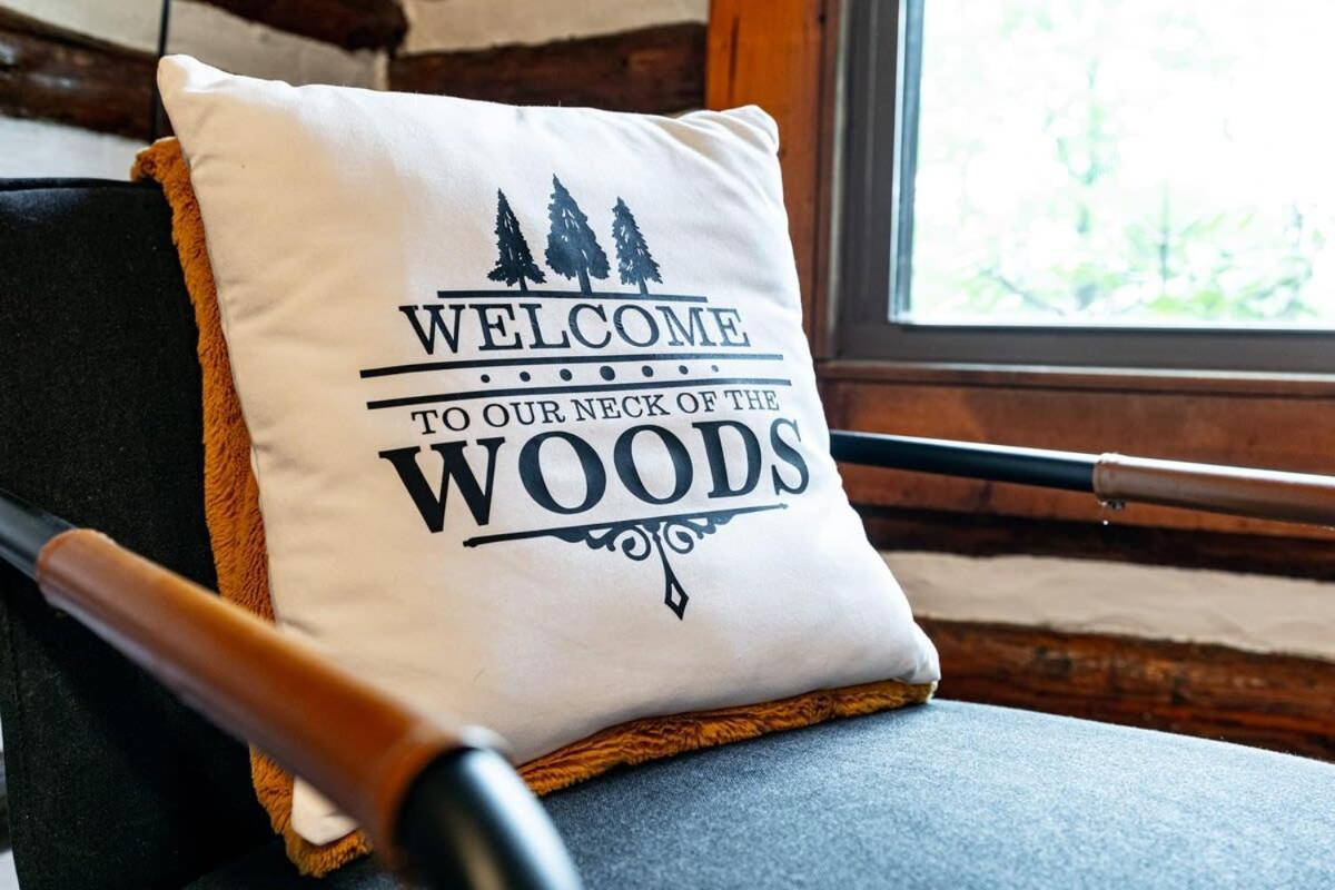 Modernized Log Cabin W Hot Tub Fire Pit & Views Berkeley Springs Zewnętrze zdjęcie