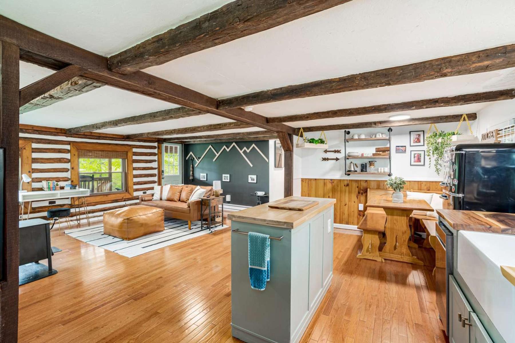 Modernized Log Cabin W Hot Tub Fire Pit & Views Berkeley Springs Zewnętrze zdjęcie